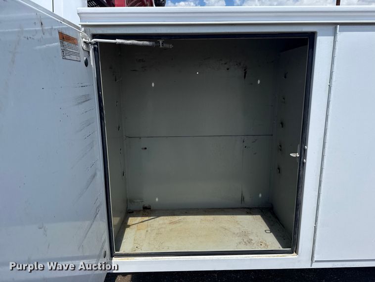 image for item NU9562 2019 Ford F550 Super Duty utility / service truck