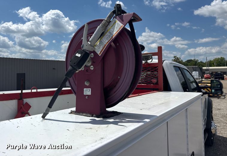 image for item NU9562 2019 Ford F550 Super Duty utility / service truck