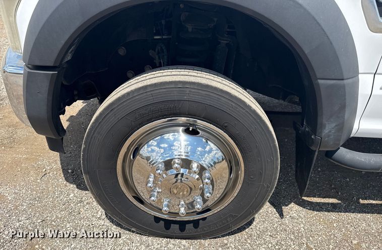 image for item NU9562 2019 Ford F550 Super Duty utility / service truck