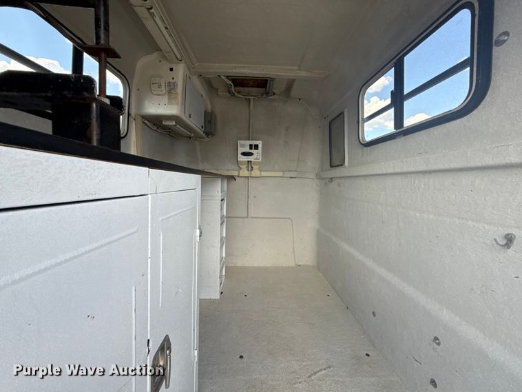 image for item NU9564 2008 Pelsue PODQWT-001 fiber optic splicing trailer