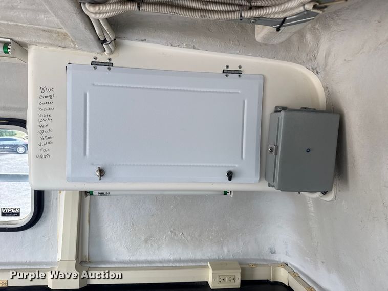 image for item NU9564 2008 Pelsue PODQWT-001 fiber optic splicing trailer