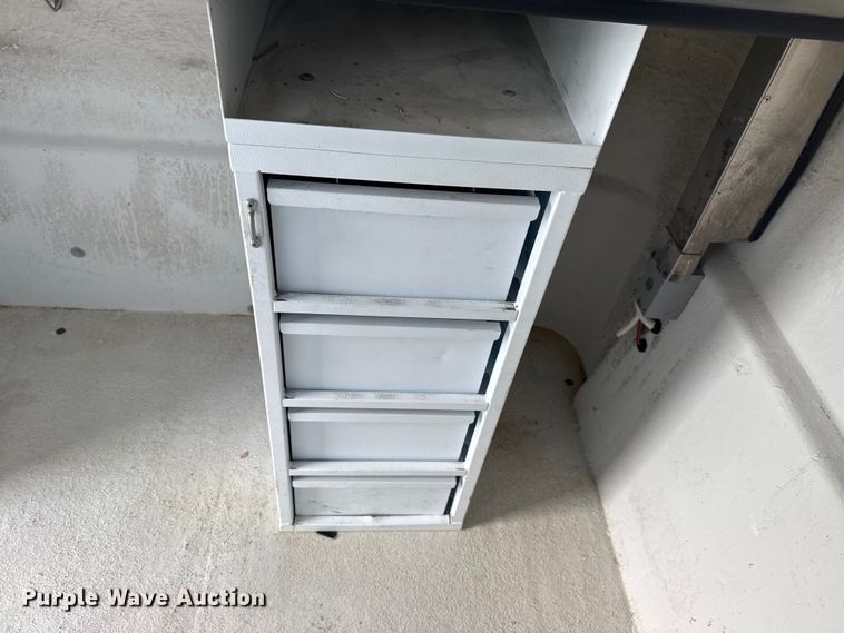 image for item NU9564 2008 Pelsue PODQWT-001 fiber optic splicing trailer