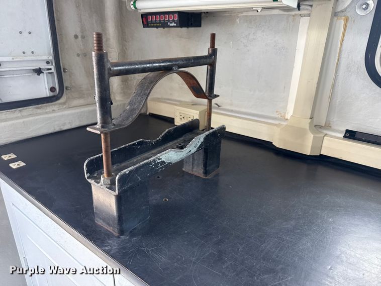 image for item NU9564 2008 Pelsue PODQWT-001 fiber optic splicing trailer