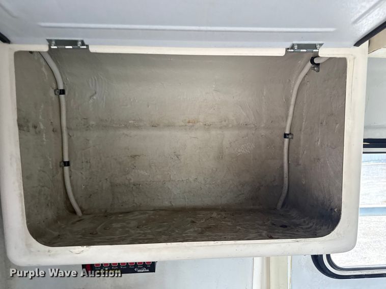 image for item NU9564 2008 Pelsue PODQWT-001 fiber optic splicing trailer