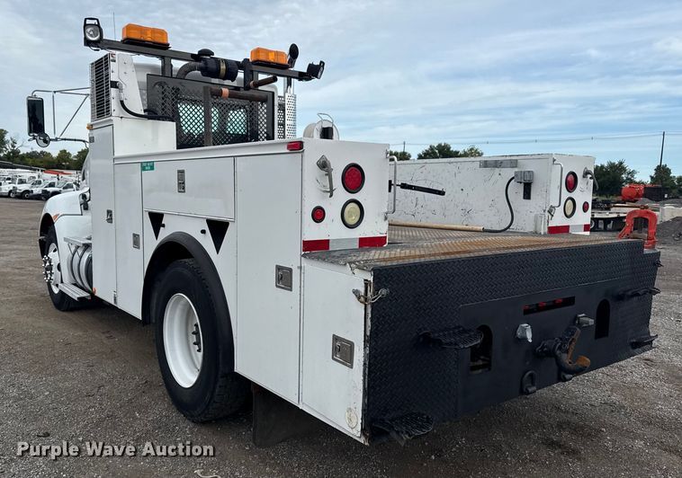 image for item NU9573 2012 Kenworth T370 utility / service truck