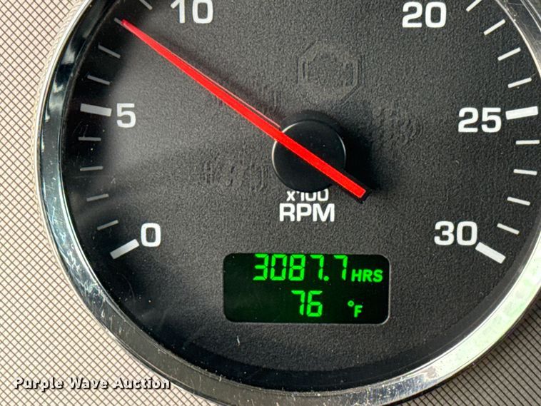 image for item NU9573 2012 Kenworth T370 utility / service truck