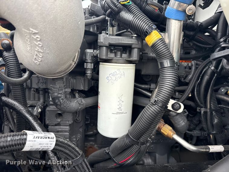 image for item NU9573 2012 Kenworth T370 utility / service truck