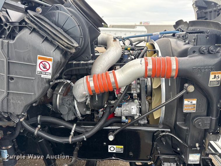 image for item NU9573 2012 Kenworth T370 utility / service truck