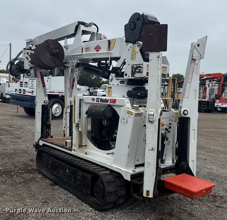 image for item NU9583 2014 SDP EZ Hauler 55M mini digger derrick