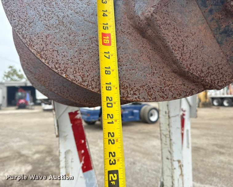 image for item NU9583 2014 SDP EZ Hauler 55M mini digger derrick