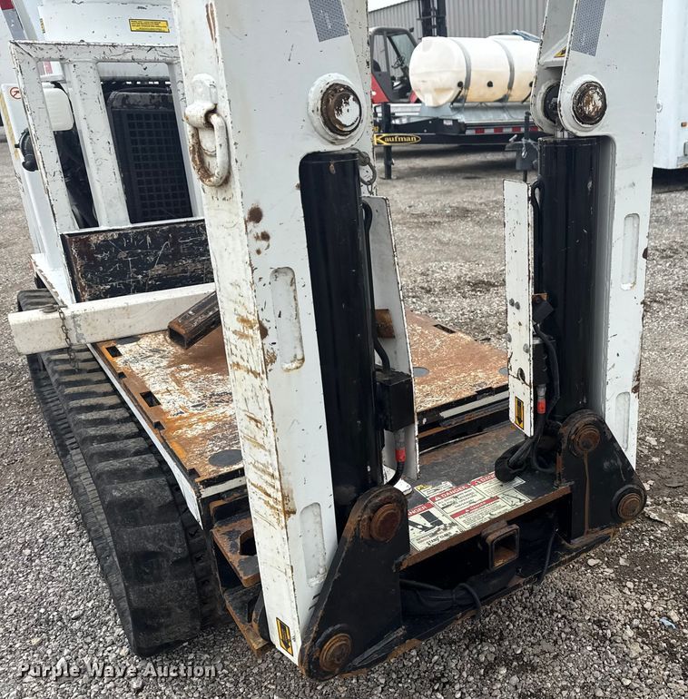 image for item NU9583 2014 SDP EZ Hauler 55M mini digger derrick