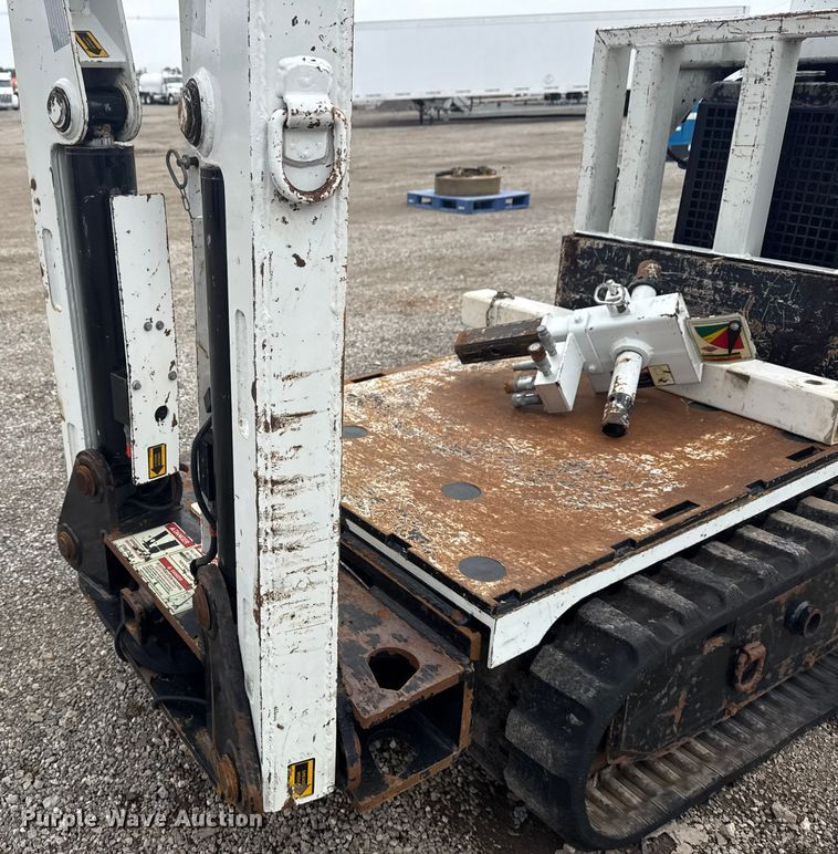 image for item NU9583 2014 SDP EZ Hauler 55M mini digger derrick