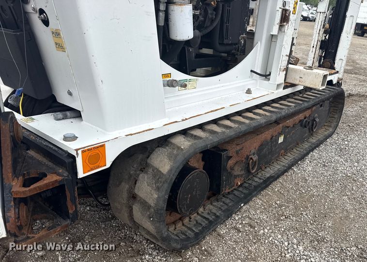 image for item NU9583 2014 SDP EZ Hauler 55M mini digger derrick