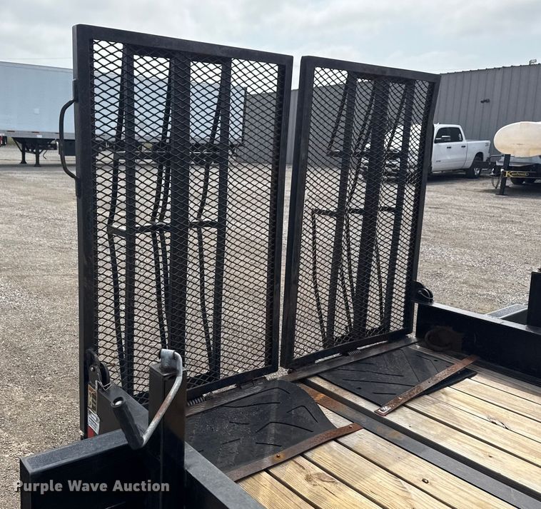 image for item NU9587 2014 SDP Manufacturing  utility trailer