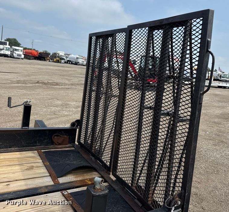 image for item NU9587 2014 SDP Manufacturing  utility trailer