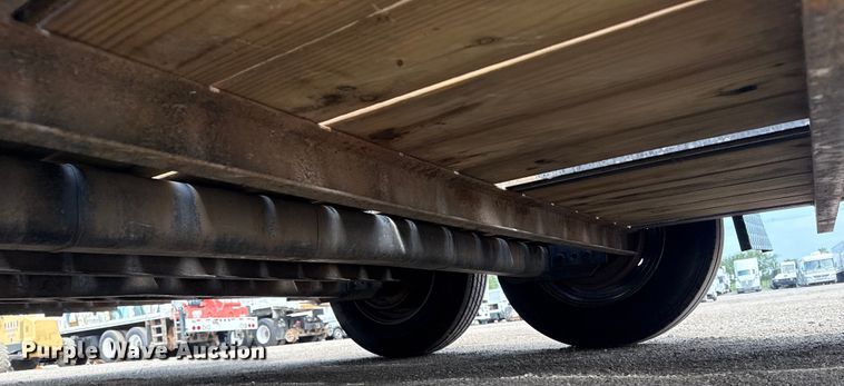 image for item NU9587 2014 SDP Manufacturing  utility trailer