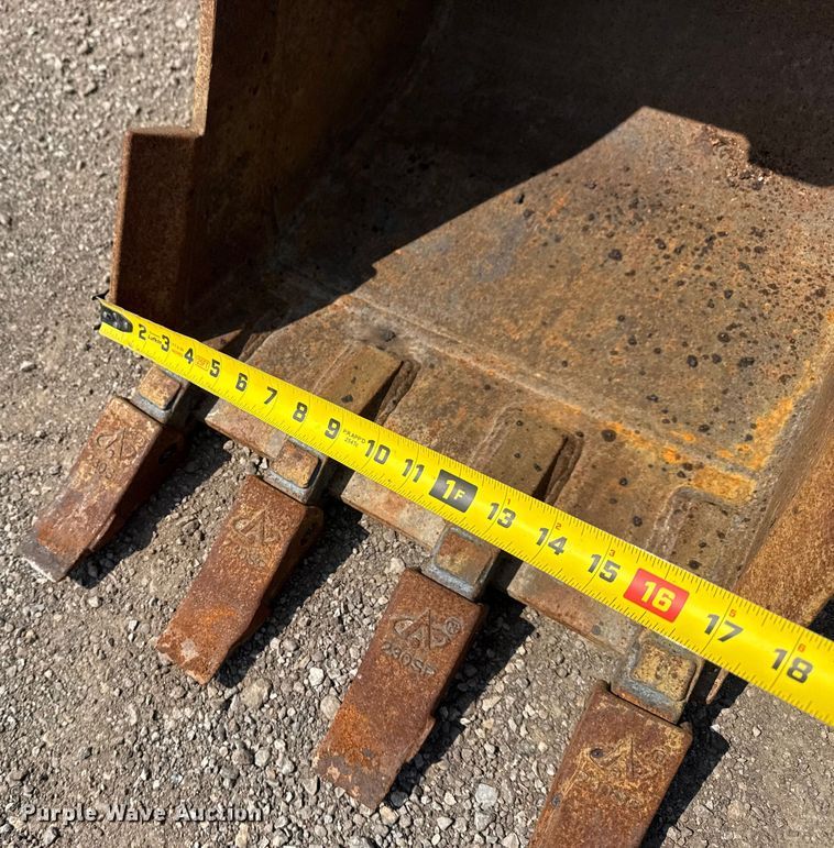 image for item NU9589 2023 Yanmar VIO35-6A mini excavator