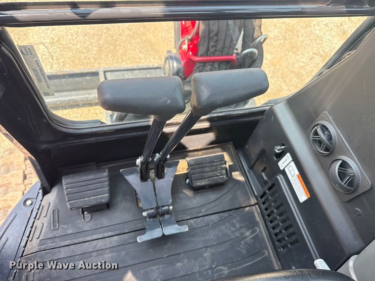 image for item NU9589 2023 Yanmar VIO35-6A mini excavator