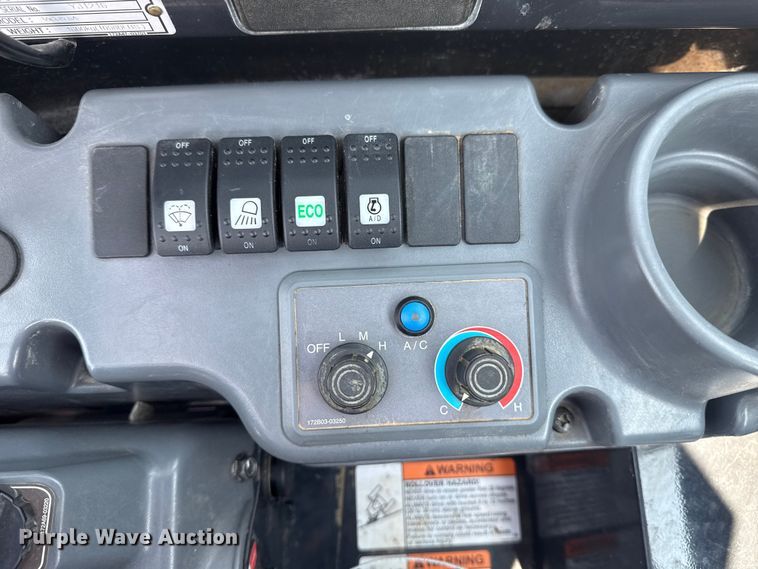 image for item NU9589 2023 Yanmar VIO35-6A mini excavator