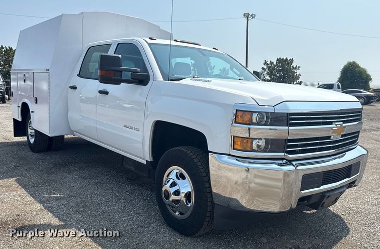 image for item NU9591 2016 Chevrolet Silverado 3500HD Crew Cab utility bed pickup truck