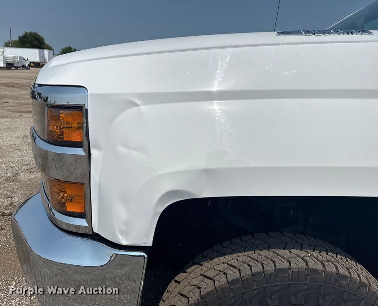 image for item NU9591 2016 Chevrolet Silverado 3500HD Crew Cab utility bed pickup truck