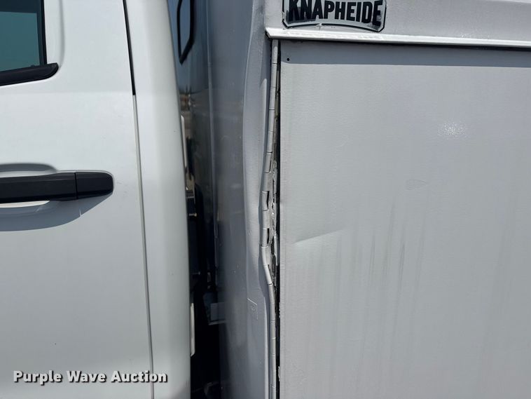 image for item NU9591 2016 Chevrolet Silverado 3500HD Crew Cab utility bed pickup truck