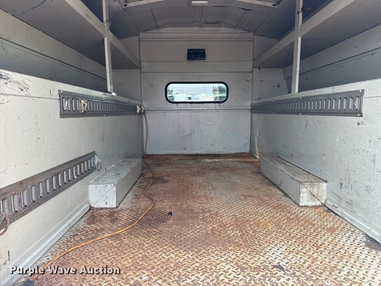 image for item NU9591 2016 Chevrolet Silverado 3500HD Crew Cab utility bed pickup truck