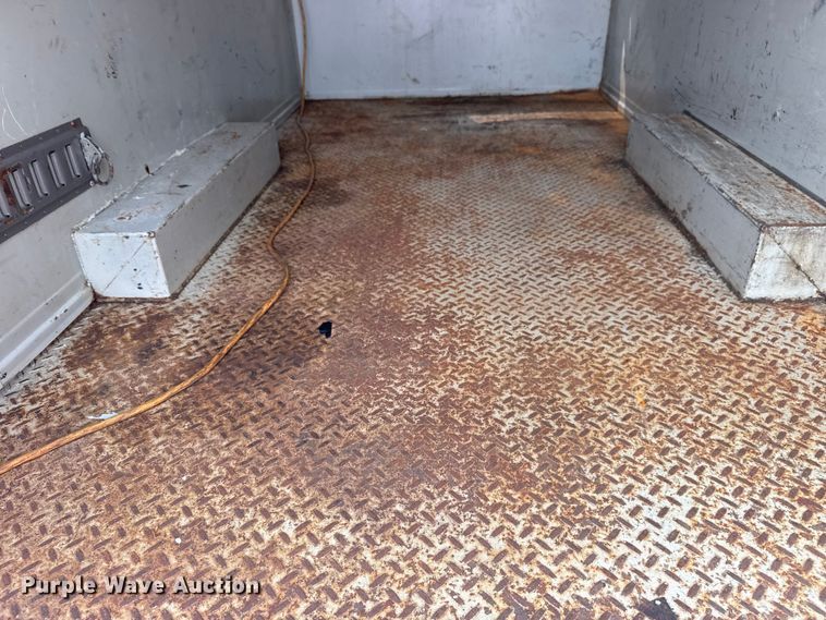 image for item NU9591 2016 Chevrolet Silverado 3500HD Crew Cab utility bed pickup truck