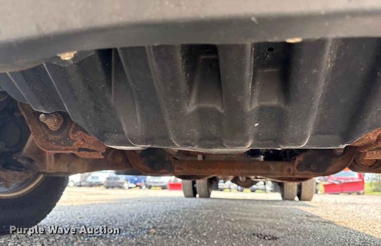 image for item NU9591 2016 Chevrolet Silverado 3500HD Crew Cab utility bed pickup truck