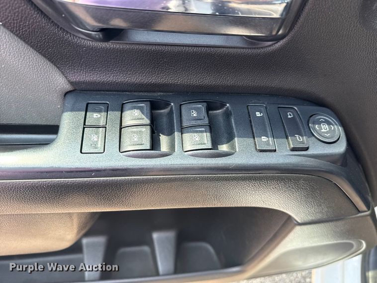 image for item NU9591 2016 Chevrolet Silverado 3500HD Crew Cab utility bed pickup truck