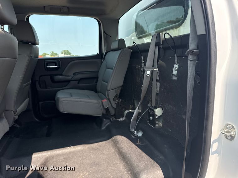 image for item NU9591 2016 Chevrolet Silverado 3500HD Crew Cab utility bed pickup truck