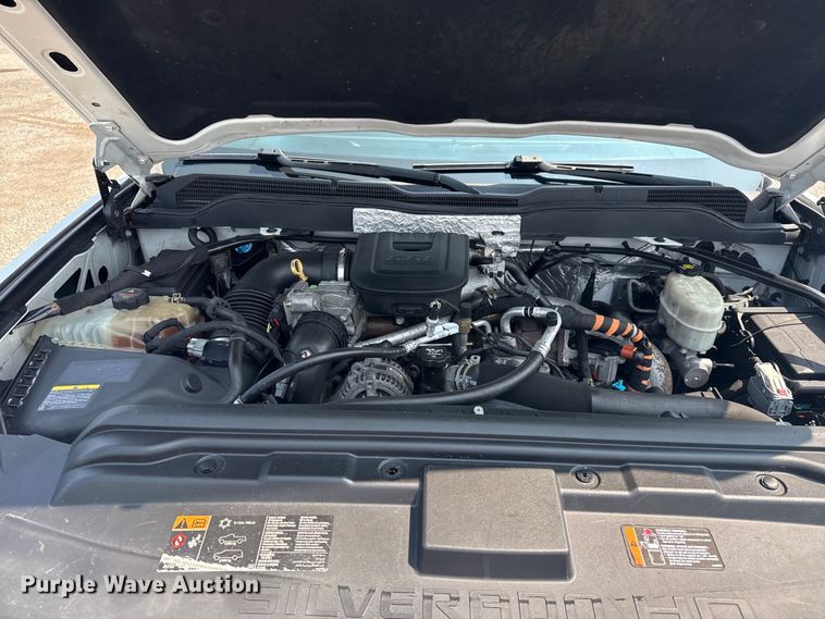 image for item NU9591 2016 Chevrolet Silverado 3500HD Crew Cab utility bed pickup truck