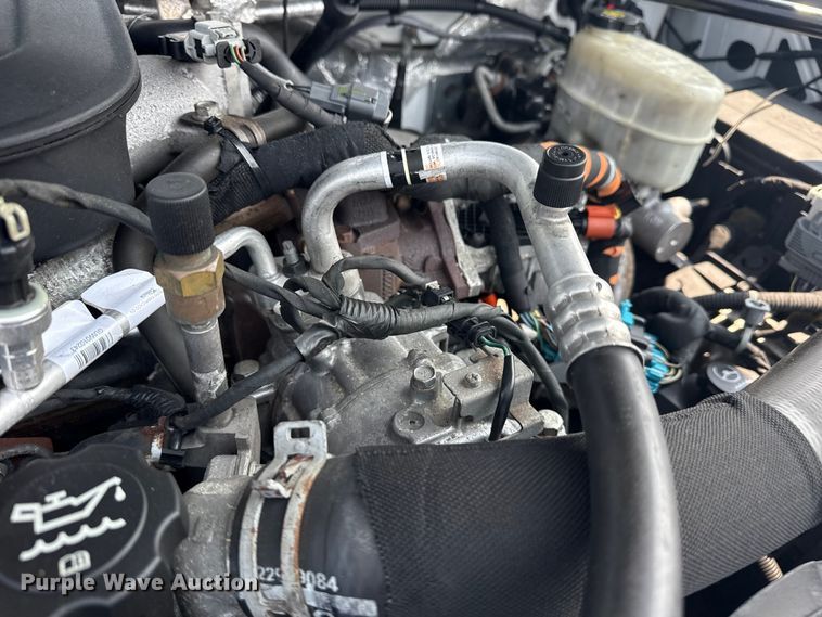 image for item NU9591 2016 Chevrolet Silverado 3500HD Crew Cab utility bed pickup truck