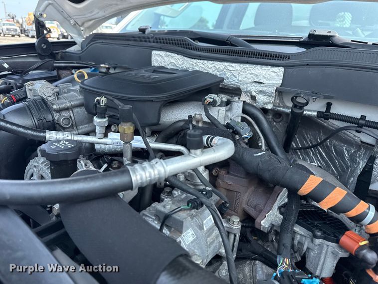 image for item NU9591 2016 Chevrolet Silverado 3500HD Crew Cab utility bed pickup truck