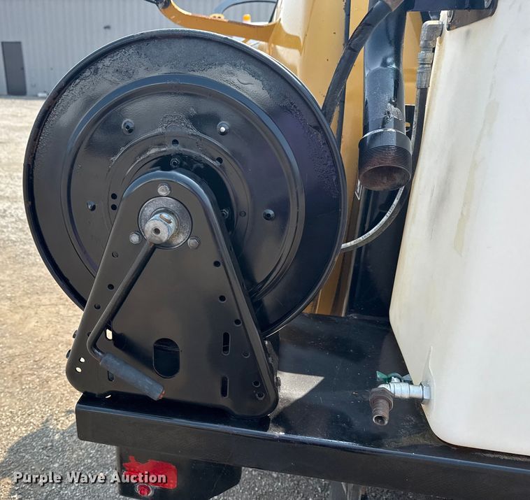 image for item NU9593 2023 Vermeer LP573XDT vacuum excavator