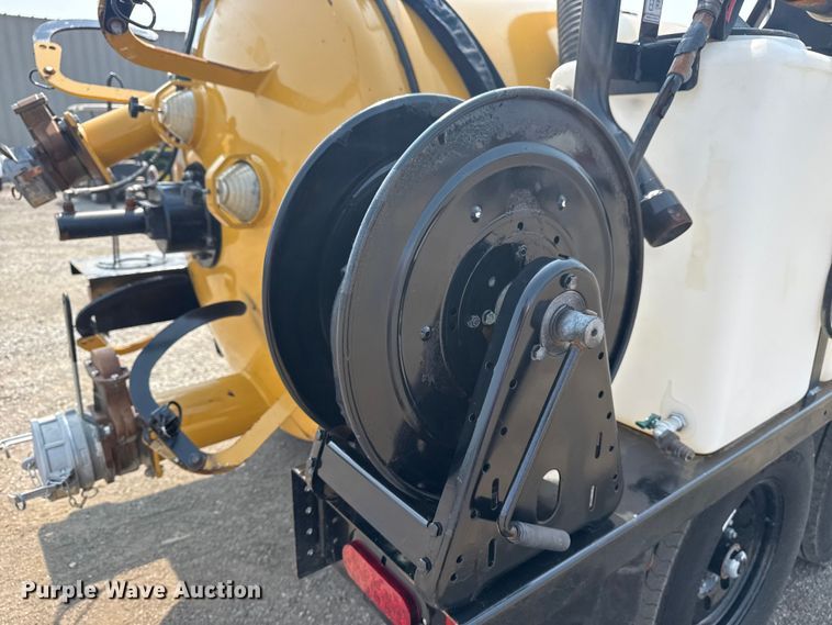 image for item NU9593 2023 Vermeer LP573XDT vacuum excavator