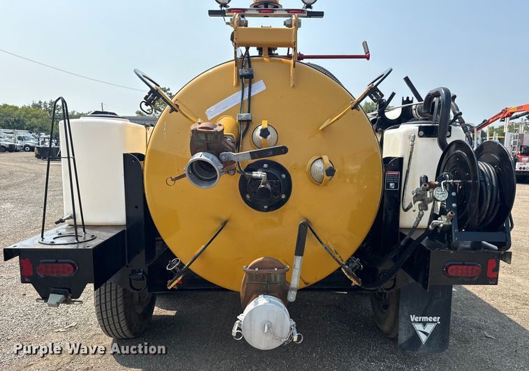 image for item NU9593 2023 Vermeer LP573XDT vacuum excavator