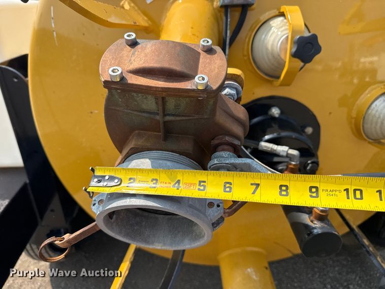 image for item NU9593 2023 Vermeer LP573XDT vacuum excavator