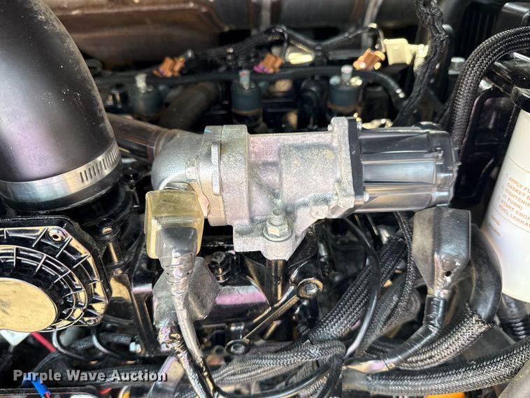 image for item NU9593 2023 Vermeer LP573XDT vacuum excavator