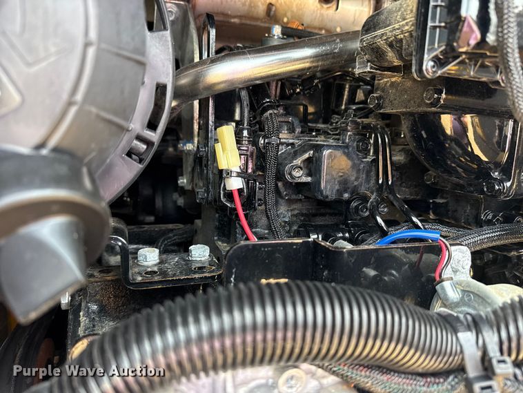 image for item NU9593 2023 Vermeer LP573XDT vacuum excavator