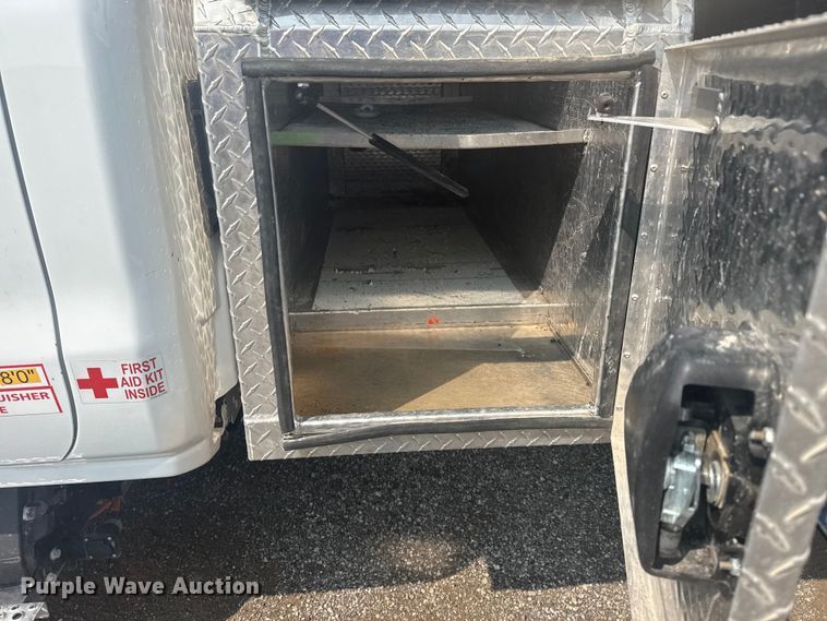 image for item NU9595 2022 Chevrolet Silverado 5500HD dump truck