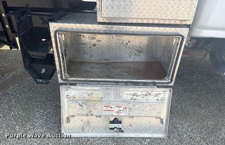 image for item NU9595 2022 Chevrolet Silverado 5500HD dump truck