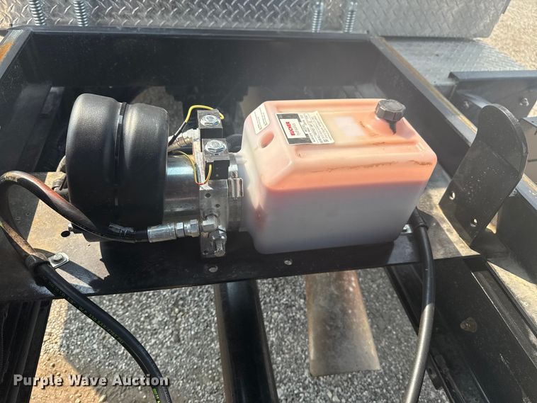 image for item NU9595 2022 Chevrolet Silverado 5500HD dump truck