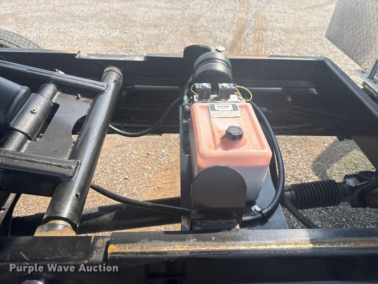 image for item NU9595 2022 Chevrolet Silverado 5500HD dump truck