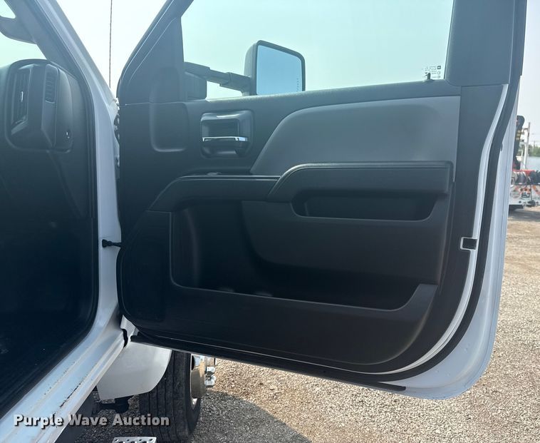 image for item NU9595 2022 Chevrolet Silverado 5500HD dump truck