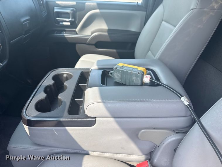 image for item NU9595 2022 Chevrolet Silverado 5500HD dump truck