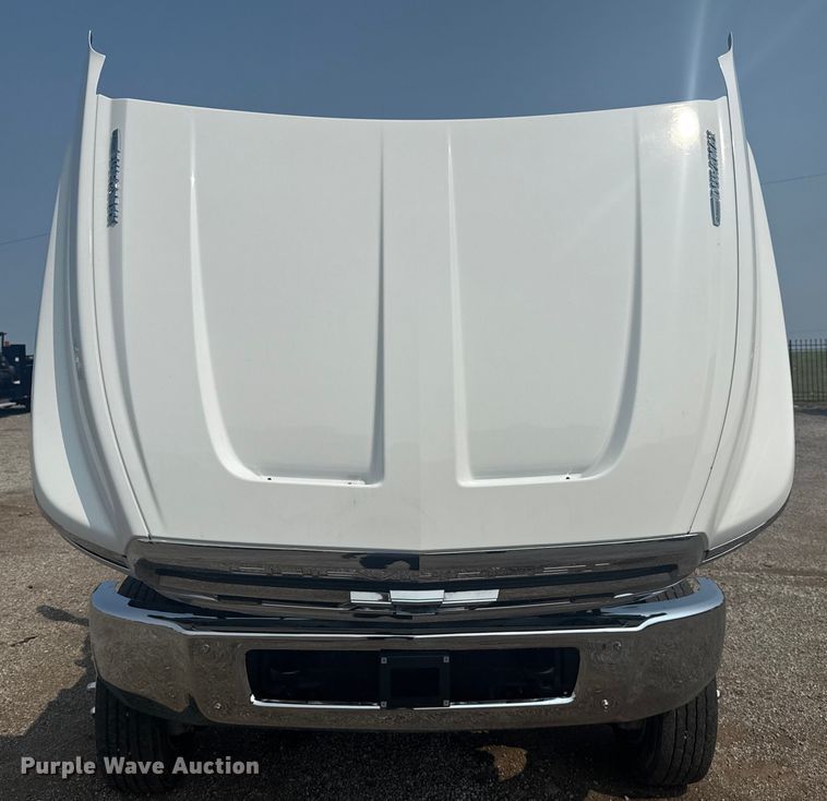 image for item NU9595 2022 Chevrolet Silverado 5500HD dump truck