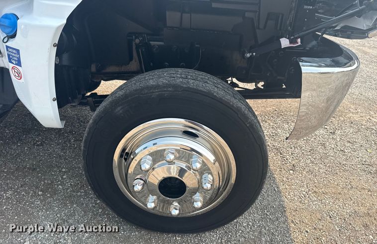 image for item NU9595 2022 Chevrolet Silverado 5500HD dump truck