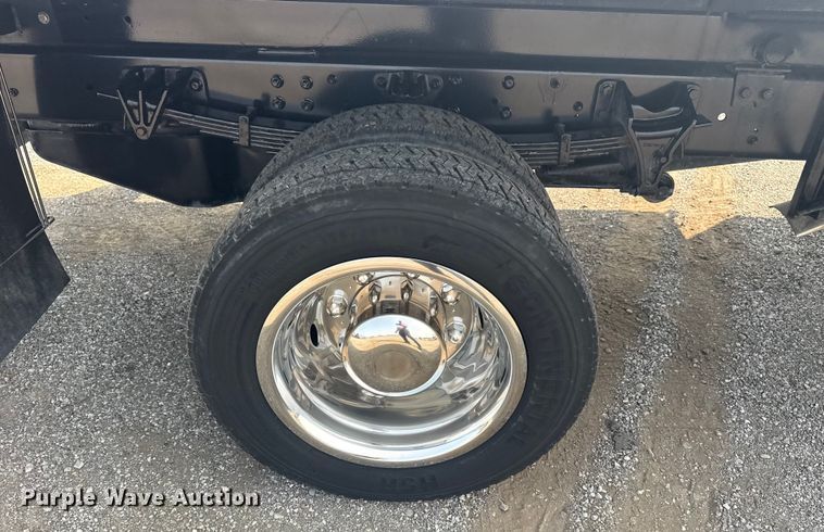 image for item NU9595 2022 Chevrolet Silverado 5500HD dump truck