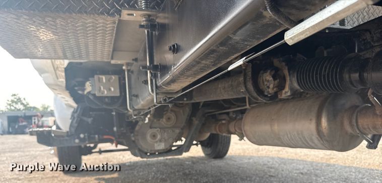 image for item NU9595 2022 Chevrolet Silverado 5500HD dump truck